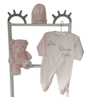 Set Mutsje met naam &  Boxpakje Queen Baby